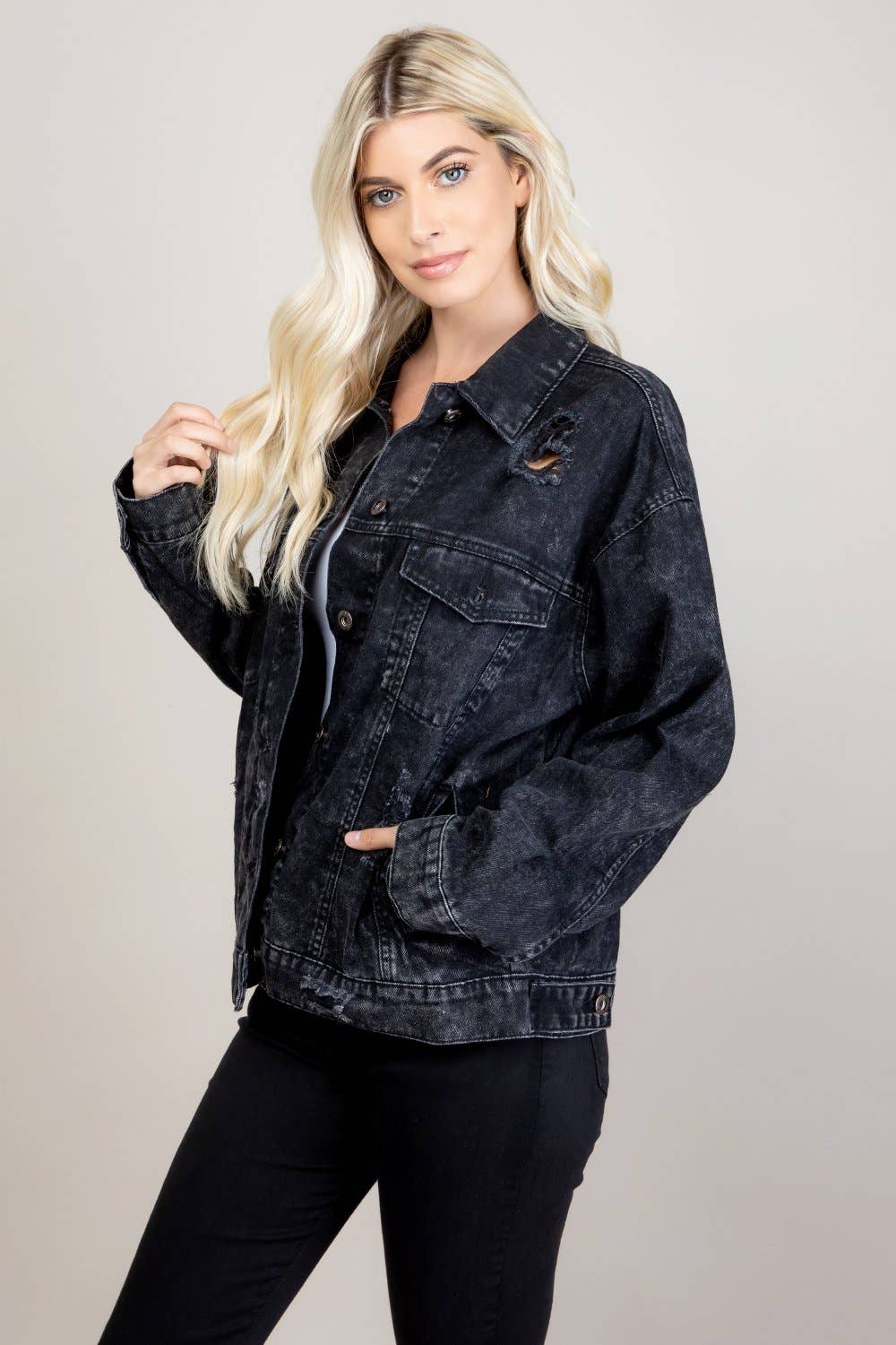 BLUE AGE - Wholesale Denim Jacket - Women's - Destroyed Oversize Denim Jacket2