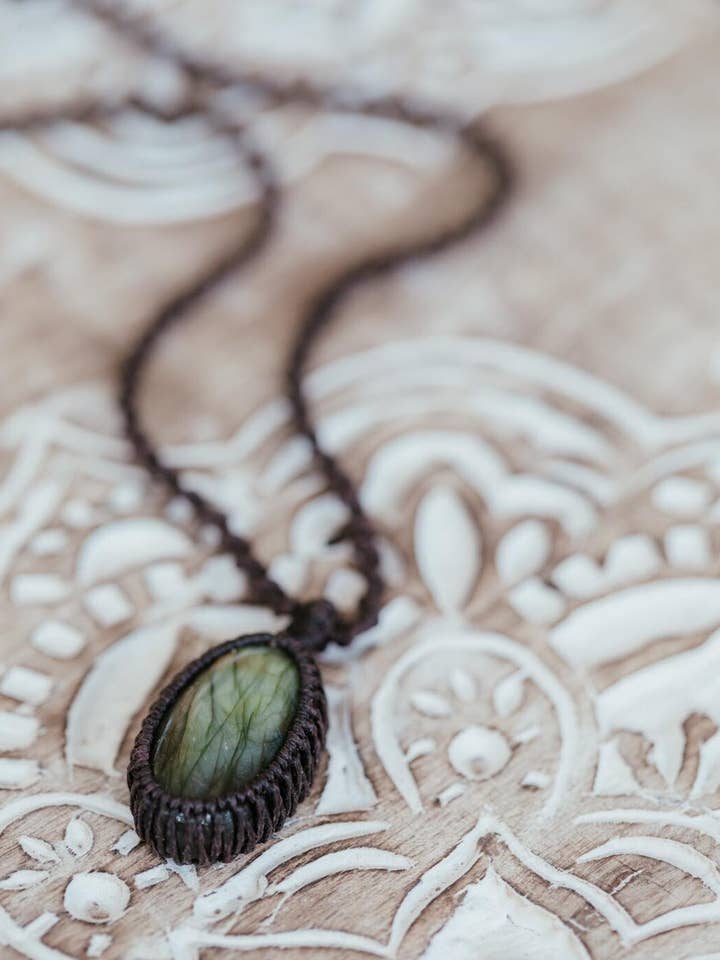 Labradorite Pendant (Oval) for wholesale by Meelah Collections