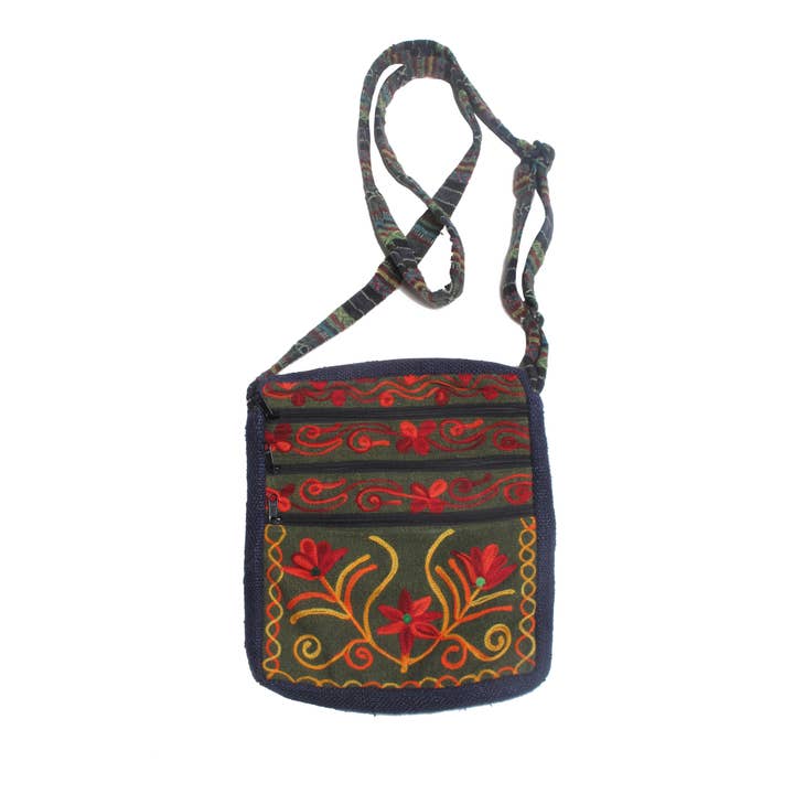 G912 5 Zipper Embroidered Bag for wholesale by Blue Sky
