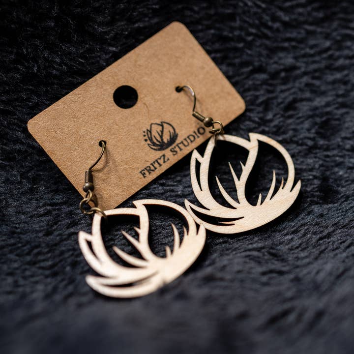 Enkle Lotus Bud øreringe for engroshandel hos Fritz Studio