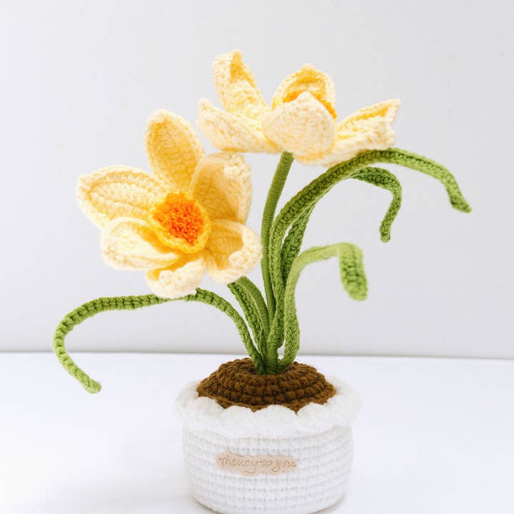 The Way to You – wholesale Artificial flowers – Handmade Crochet Potted Plants - Daffodil Pot1