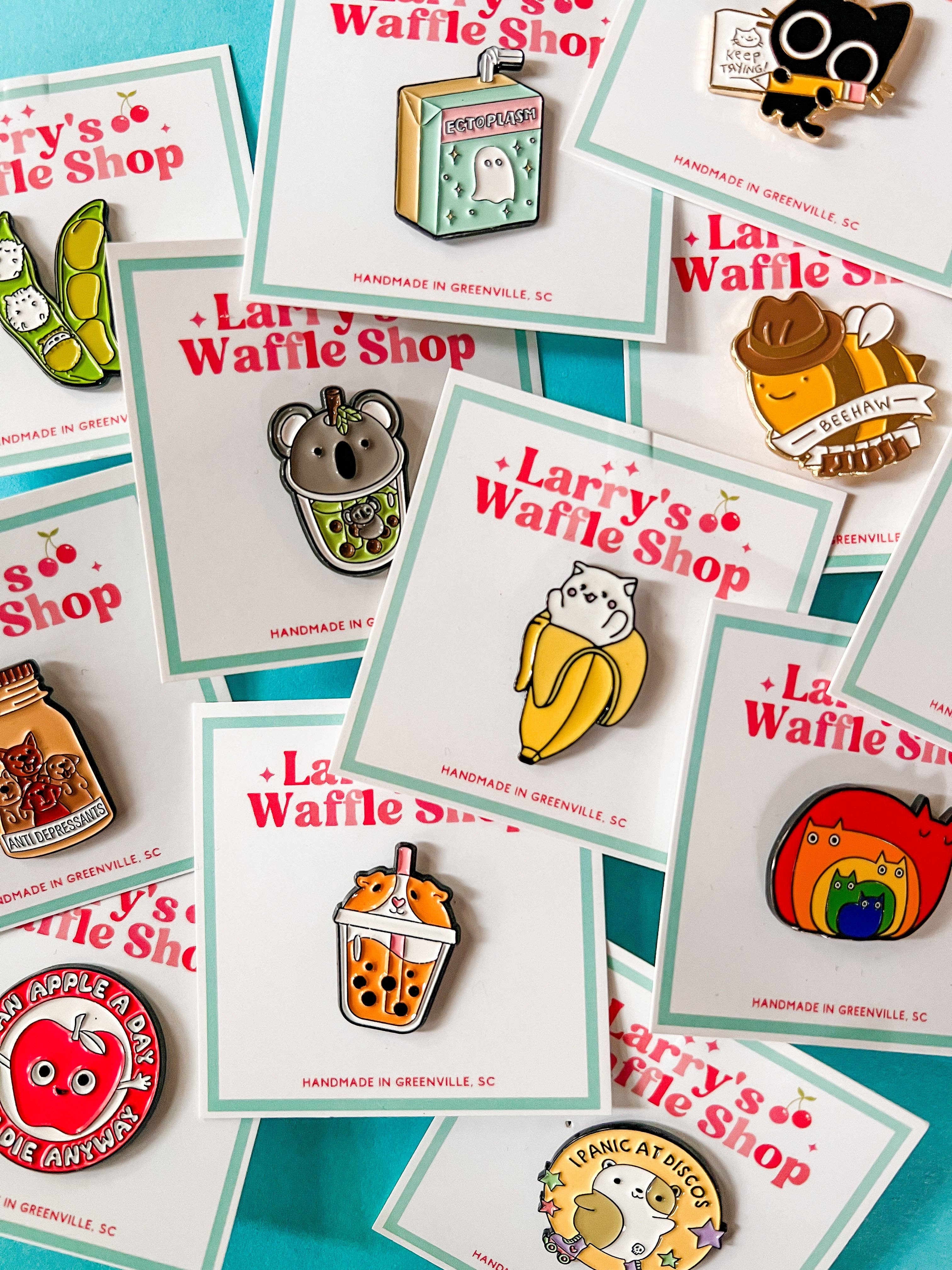 Larry’s Waffle Shop – Engroshandel Reversnål/knap – Jordbærtyveri | Emaljepin4