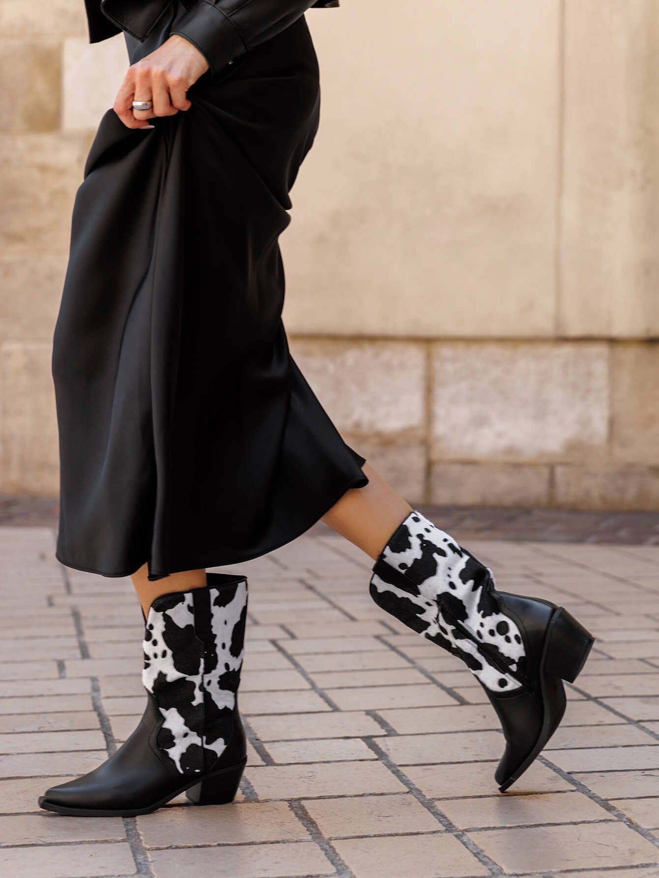 SWEET MAGIC SHOES & BAGS - Vente Bottes de cowboy – femme - BOTTINE CAMPAGNE SIMILICUIR AVEC CROÛTE DE VACHE2