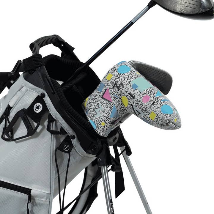 Noonan Golf Co. – wholesale Sporttillbehör – Noonan Golf magnetiska blad Putter Cover (Bodacious Bayside)