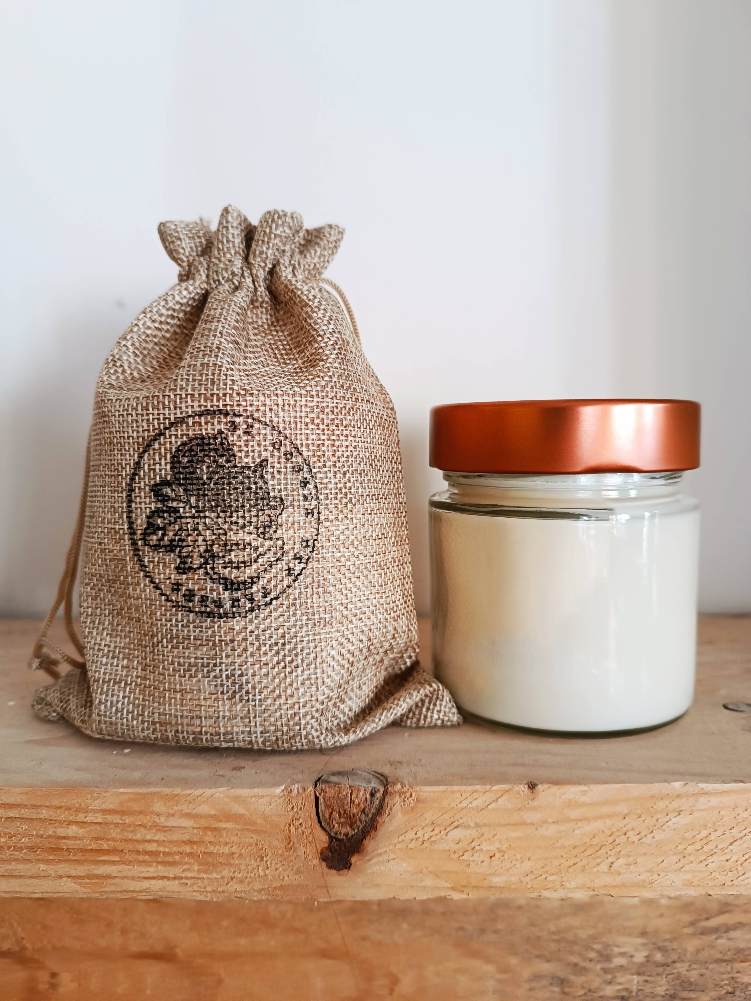 LA BOUGIE DES JARDINS - Wholesale Jar/Filled Candle - 180g VIOLETTE candle1