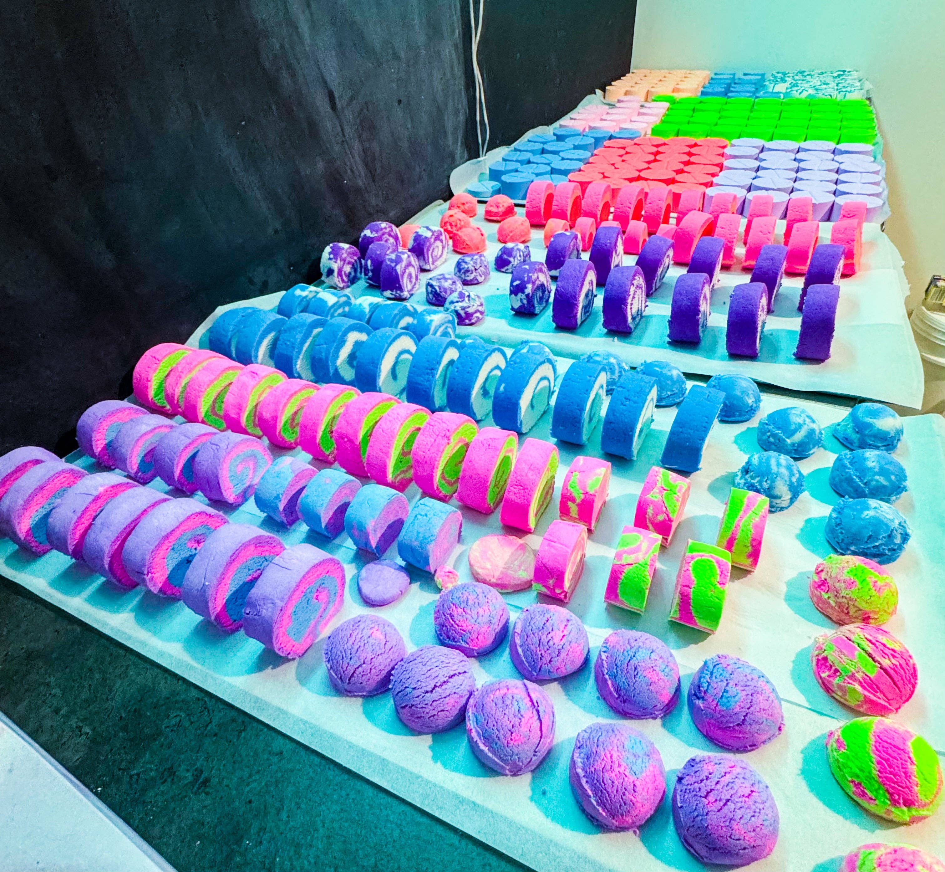 Phoenix Bath and Body - Wholesale Bubble Bath - Bubble Bars - Different Sizes, Colours & Fragrances2