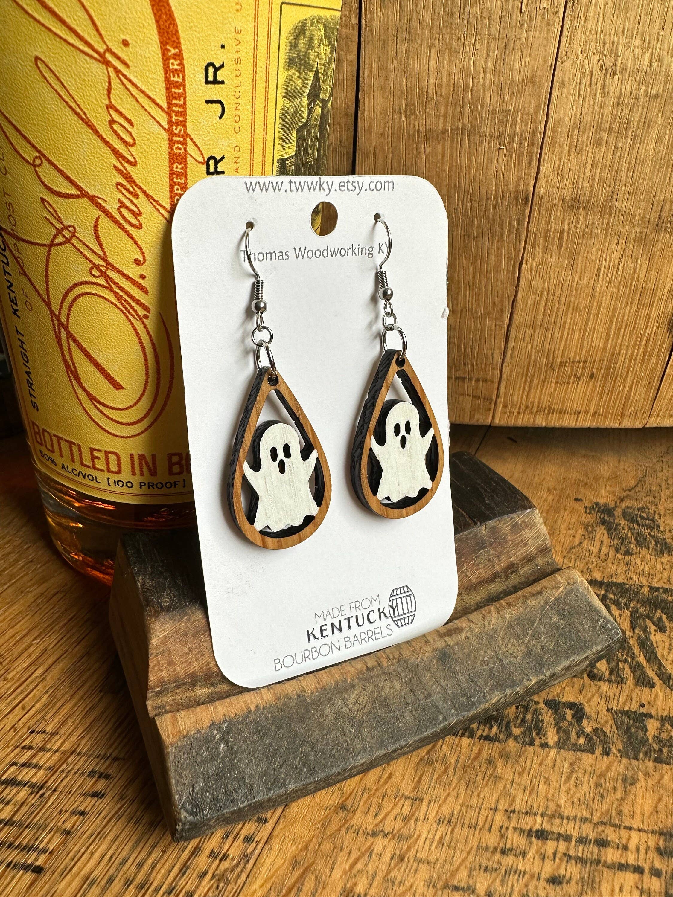 TWWKY – Großhandel Ohrhänger – Ghost Bourbon Barrel Halloween-Ohrhänger3
