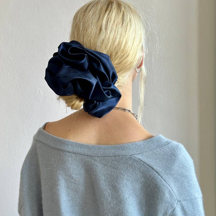 Room Shop – wholesale Scrunchie - Women’s – Giant Satin Scrunchie12