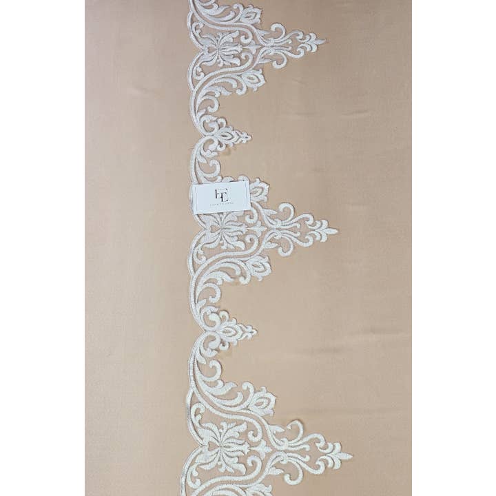 Lace To Love - Wholesale Craft supplies - Off White with Silver Embroidery Lace Trimming4