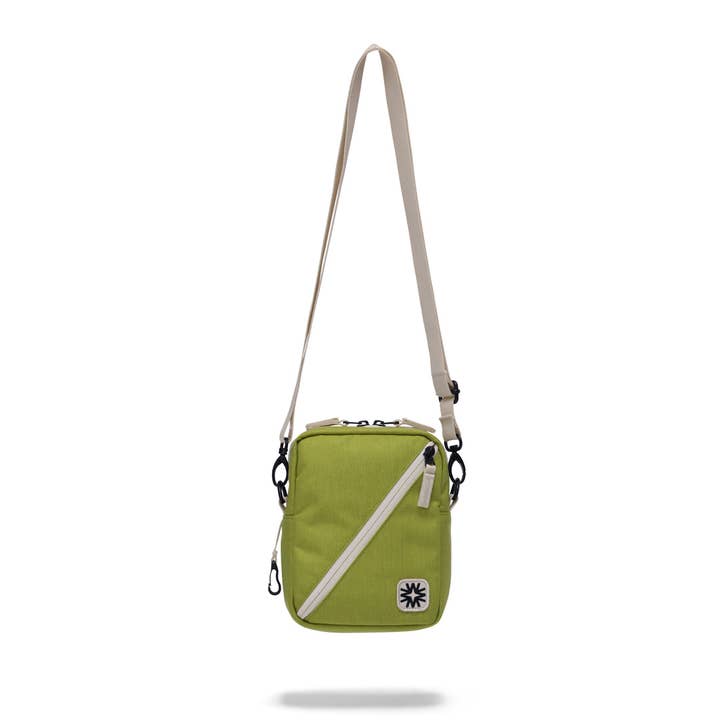 Mini Messenger Chartreuse per la vendita all'ingrosso da parte di Walker Family goods