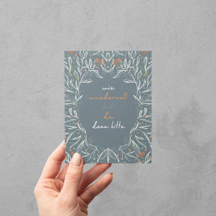 Postkarte WIE WUNDERVOLL BIST DU DENN BITTE für den Großhandel von Manu Wendt - Artwork & Illustration