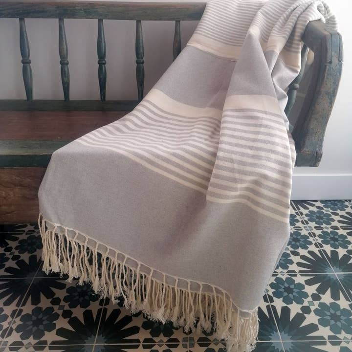 KASALUZ - Wholesale Picnic Blanket - Fouta XXL Canela Grey 2 x 3 m 100% cotton flat weave
