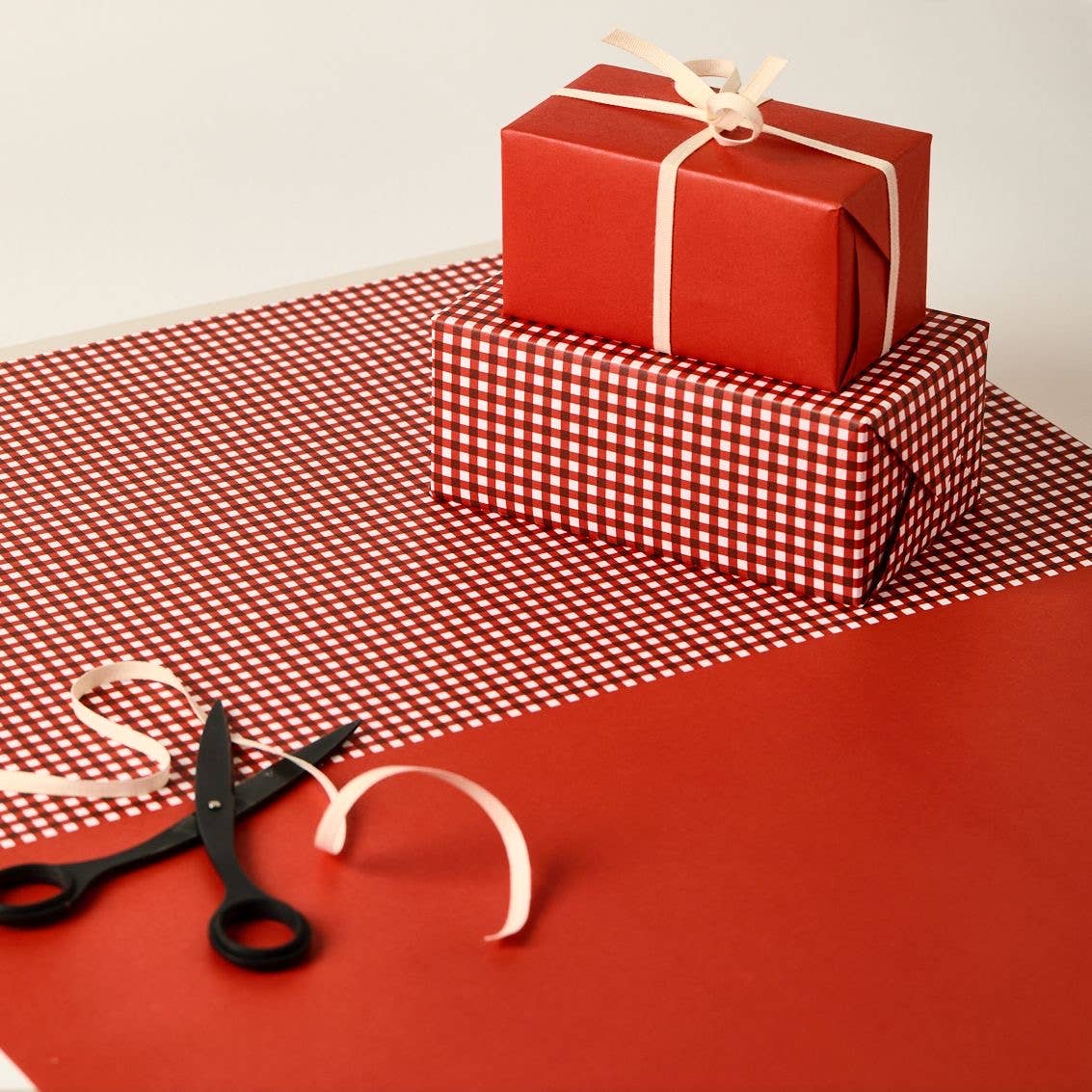Kinshipped - Wholesale Flat Wrap - Red Gingham Gift Wrap Wrapping Paper0