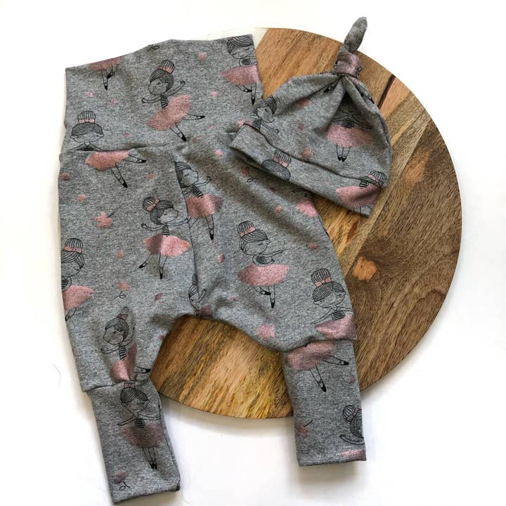 GWM Newborn Outfit - Ballerinas for wholesale by Northern Lullaby