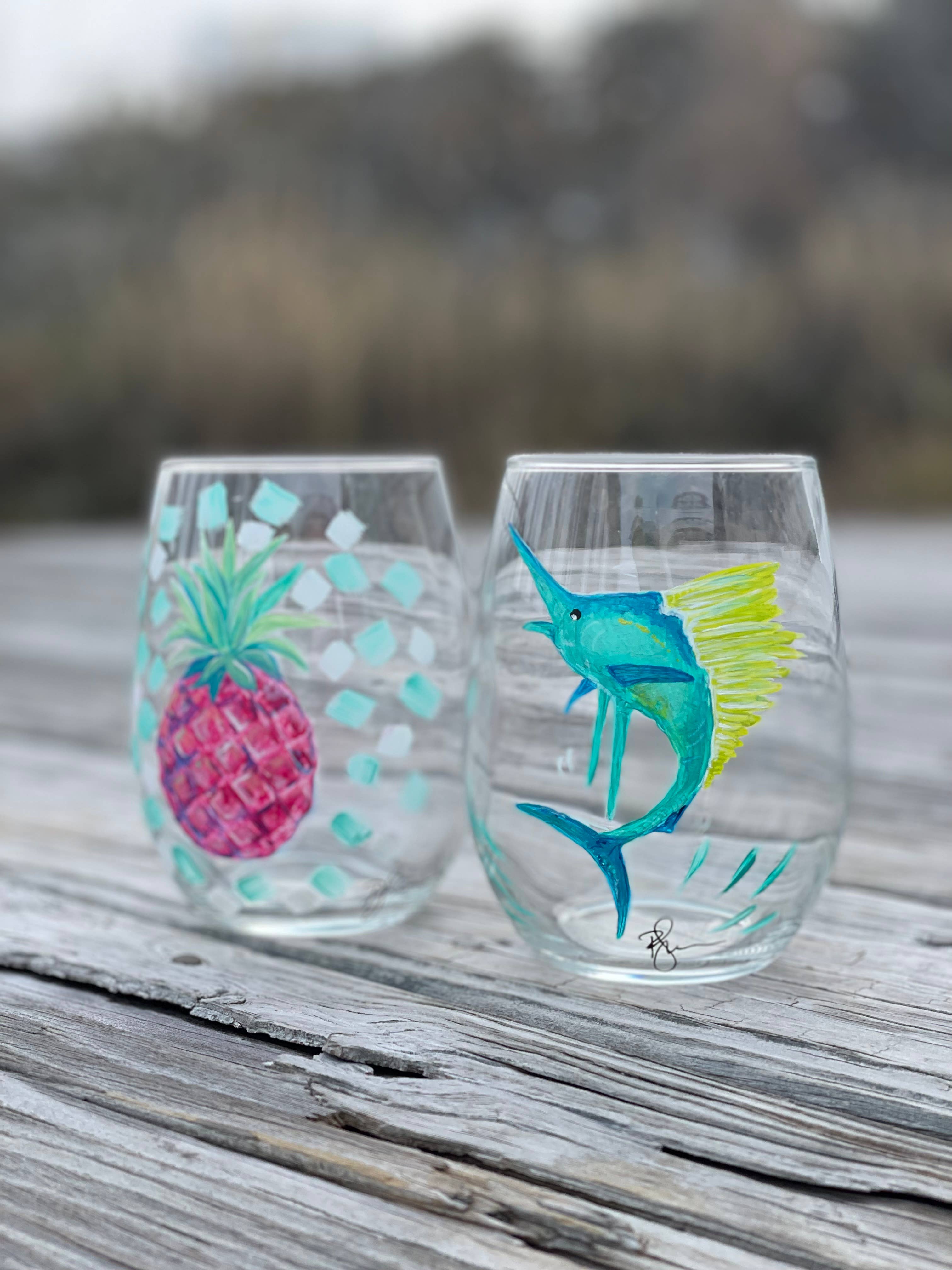 Paula Freeman Art - Vente Verres à vin - Verre à vin peint à la main TROPICAL SET – Verrerie côtière9