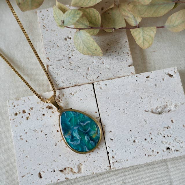 Aether & Nox – wholesale Pendant/charm necklace – Celestia Teardrop Pendant4