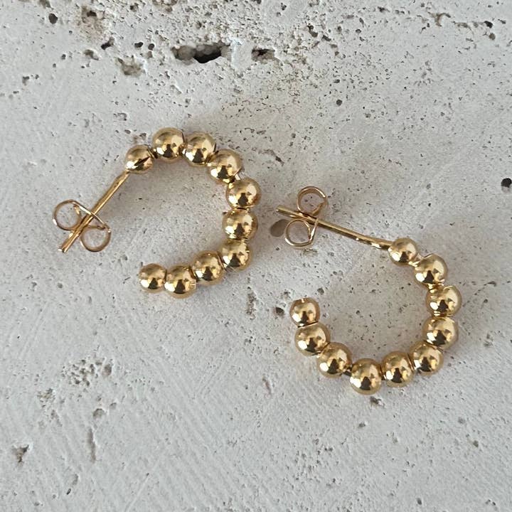 Mini Kralen Hoepeloorbellen 18k Goud Gevuld 15mm gelaagd voor wholesale door Amady Jewelry