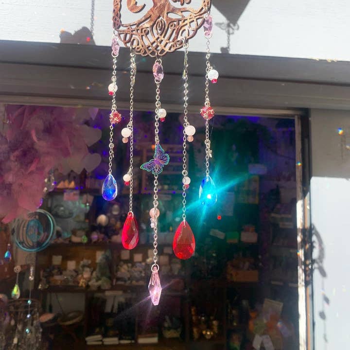 Suncatcher Suncatcher Yggdrasil Baby for wholesale by Desarwen