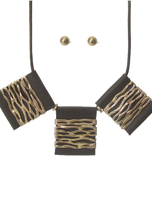 ( U186 ) BAR TRIPLE PENDANT NECKLACE SET for wholesale by Jewelry Max