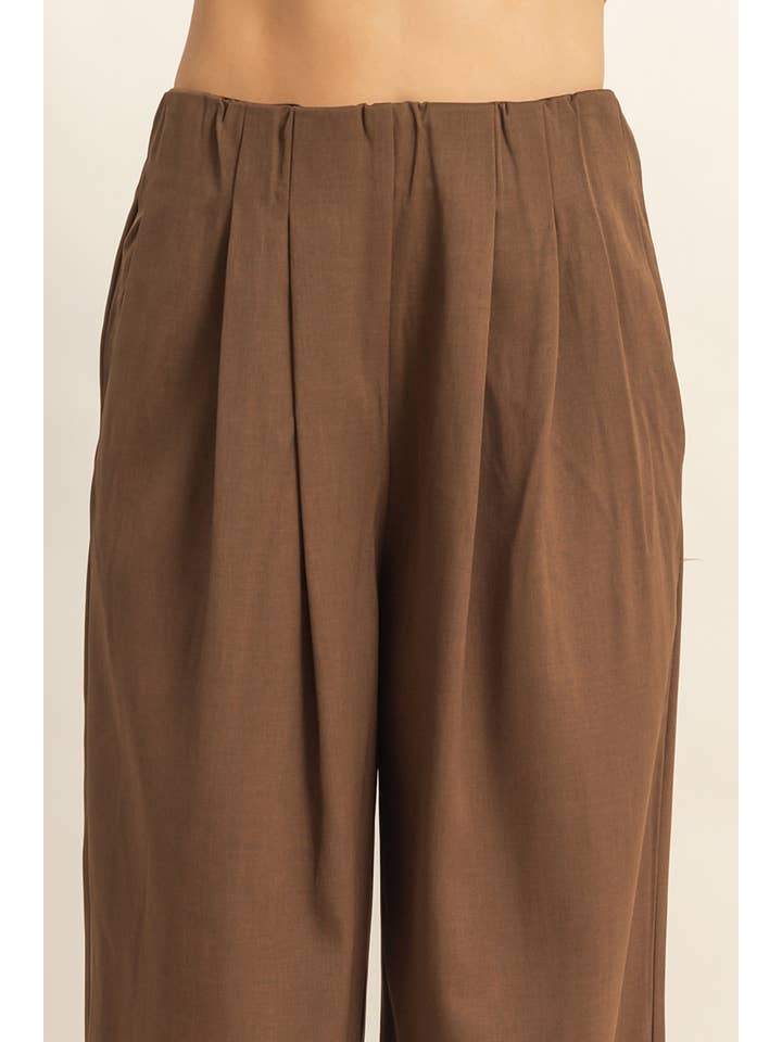 HYFVE - Wholesale Pants - Women's - Pleated Wide-Leg Tailored Trousers8