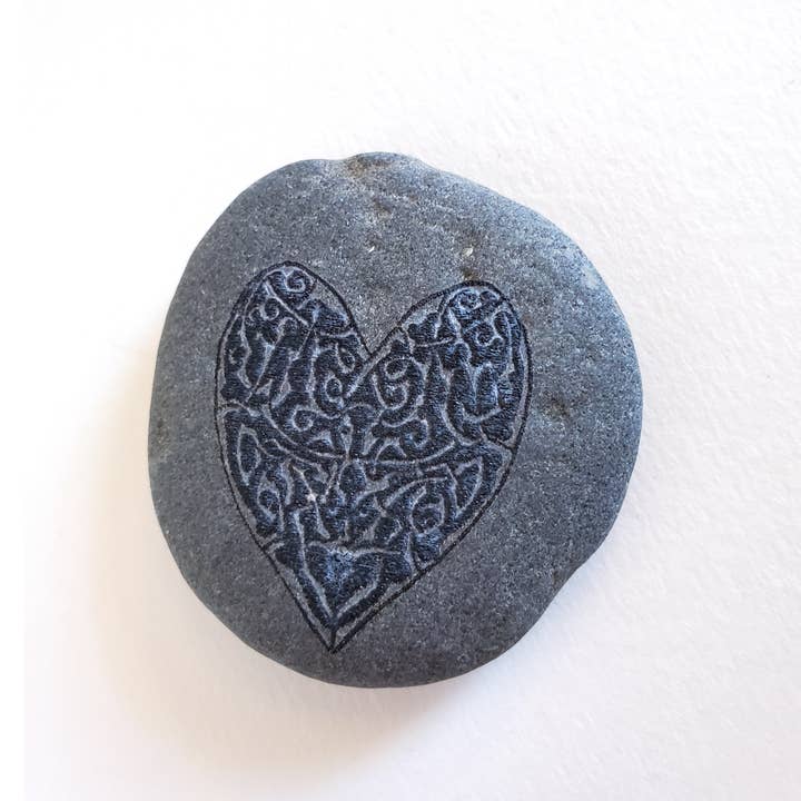 Lyoncraft - Wholesale Spiritual Stone/Crystal - Celtic Heart Design Engraved Palm Stones, Worry Stones