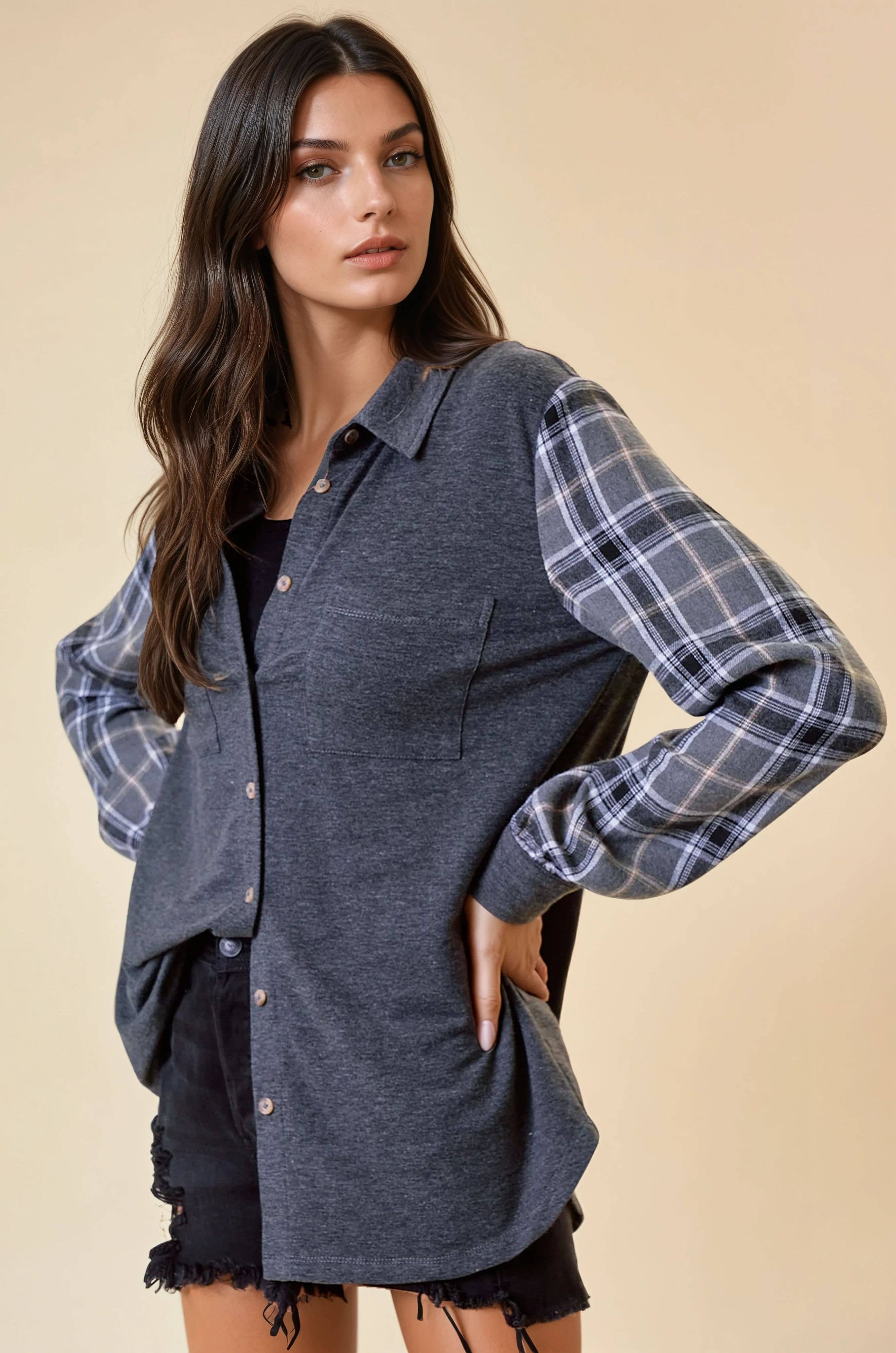CHARCOAL PLAID SLEEVE SHIRT - 43394T for wholesale on Faire2