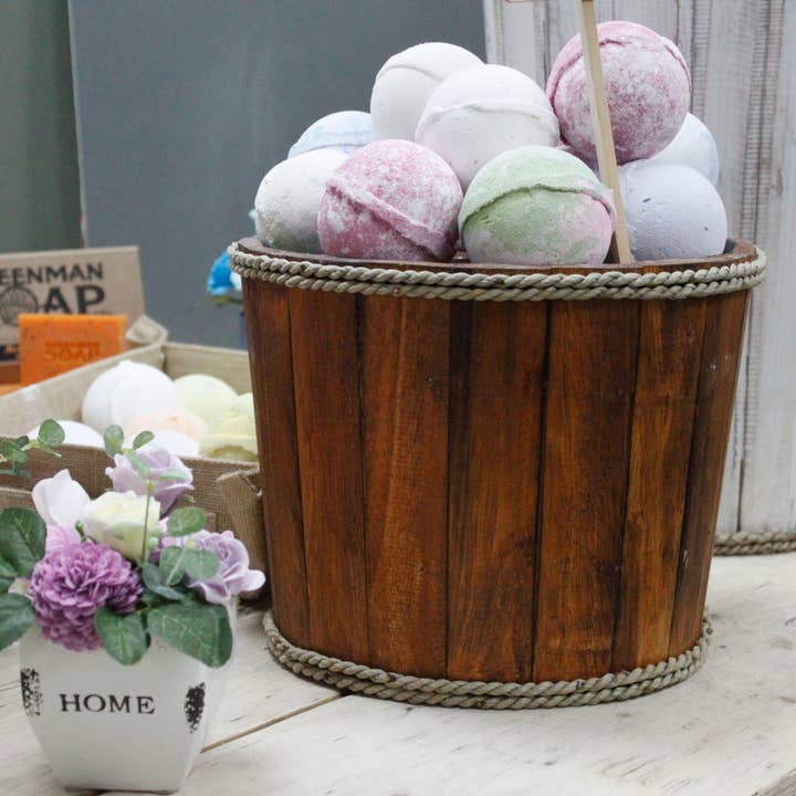 Ancient Wisdom – wholesale Decorative tabletop object – Small Nautical Display Tub - Brown 21x29cm2