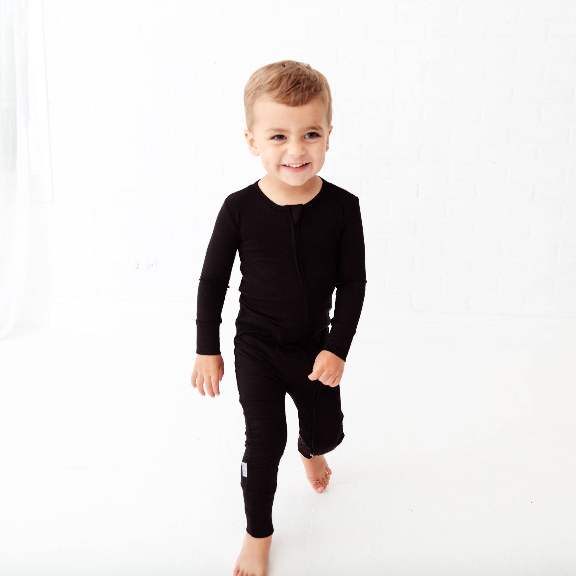 Dreamiere - Vente Grenouillère – bébé - Pyjama convertible en bambou noir onyx pour enfants9