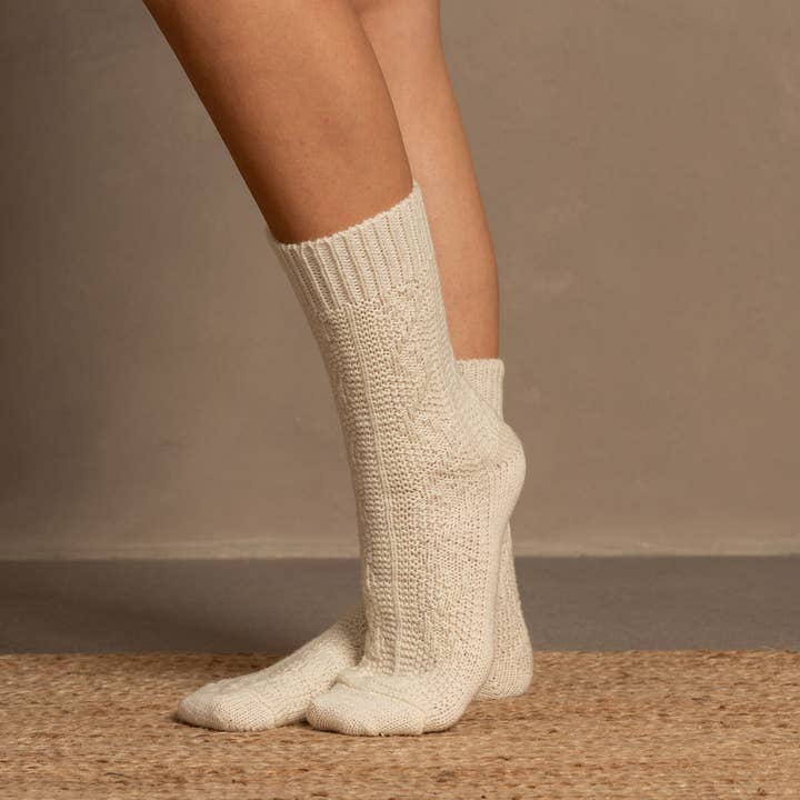 Women's Knitted Wool Socks for wholesale by menique