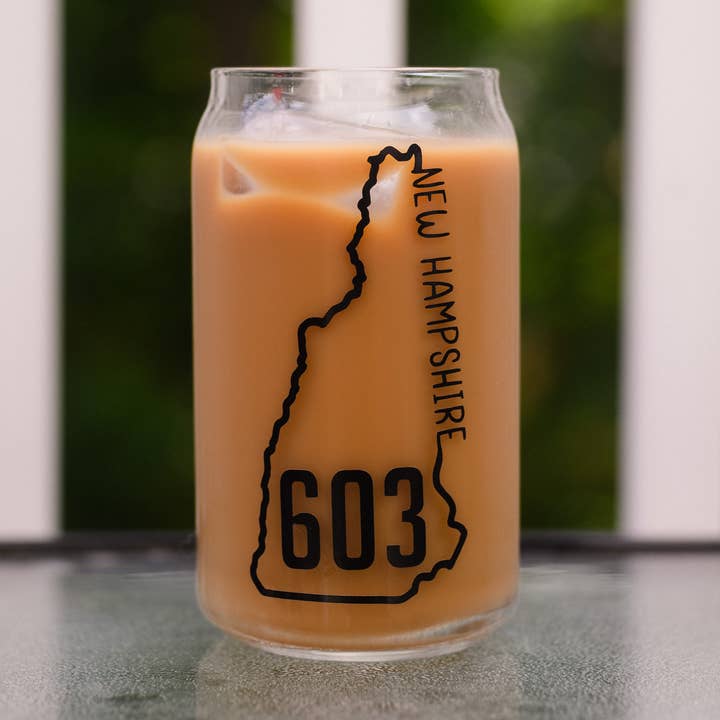 Verre à bière New Hampshire | Verre NH 603 State Outline pour la vente par JustJennaJThings