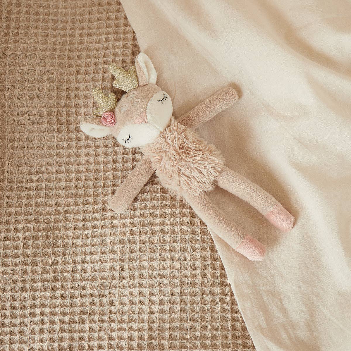 Bieco Spielwaren - Wholesale Stuffed/Plush Toy - Kids & Baby - Deer Ella toy with rattle1