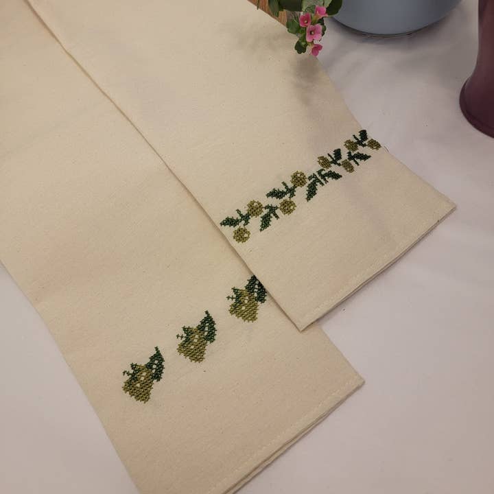 Darzah - Wholesale Tea Towel - Hawthorn Berry Tatreez Tea Towel1