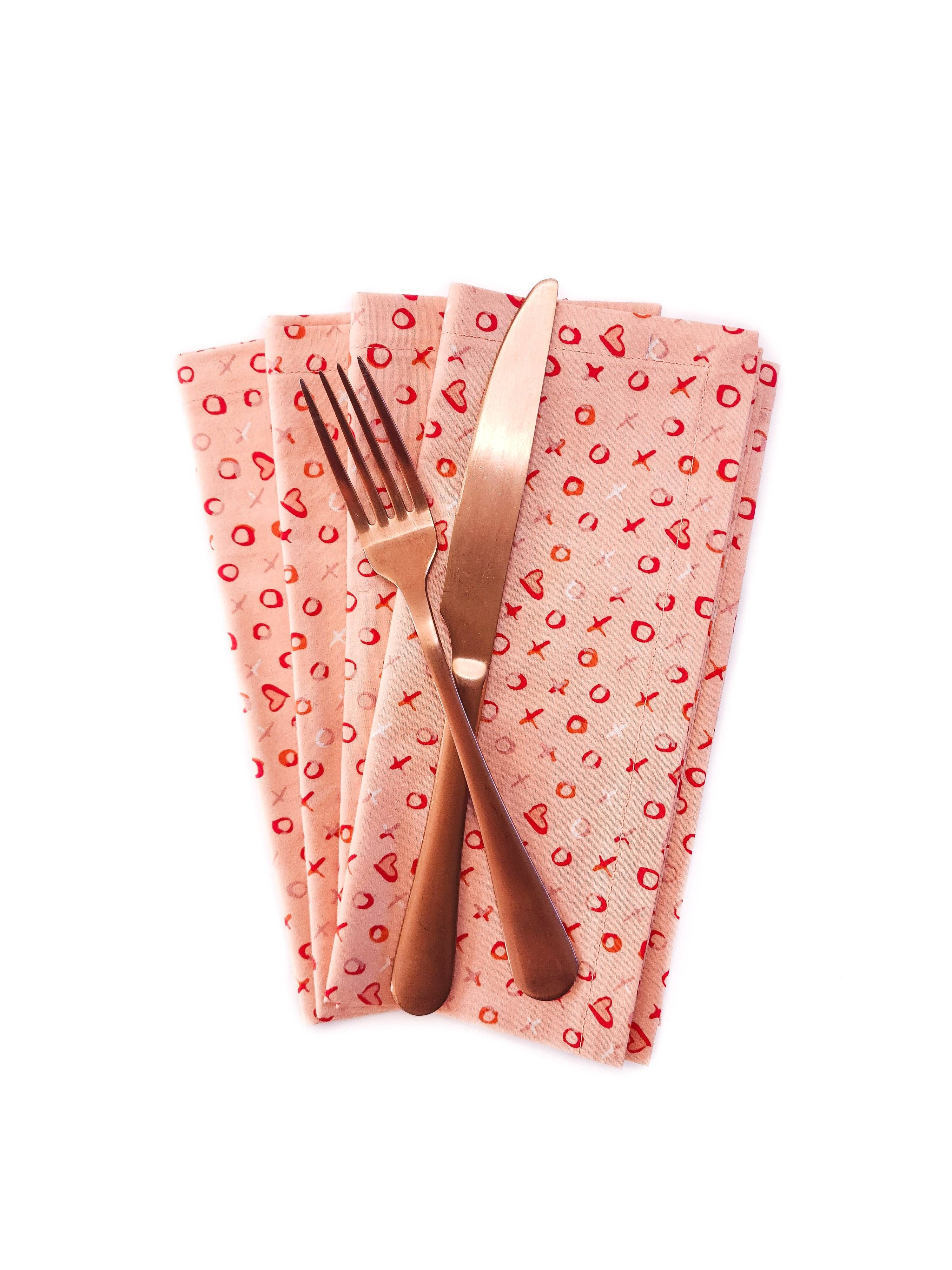 90 West Linen Co. - Wholesale Dinner & Cloth Napkin - Xs and Os Valentine's Day Napkins, Set of 49