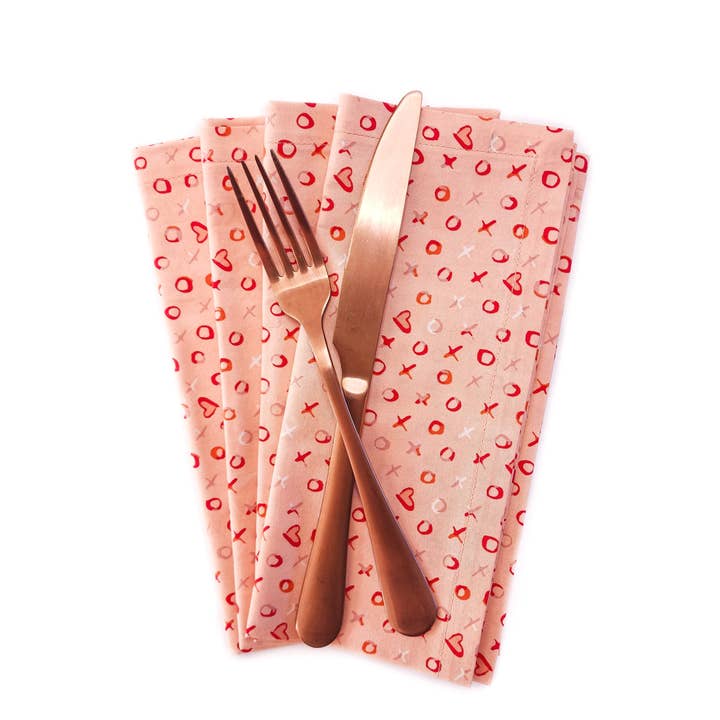 90 West Linen Co. - Wholesale Dinner & Cloth Napkin - Xs and Os Valentine's Day Napkins, Set of 49