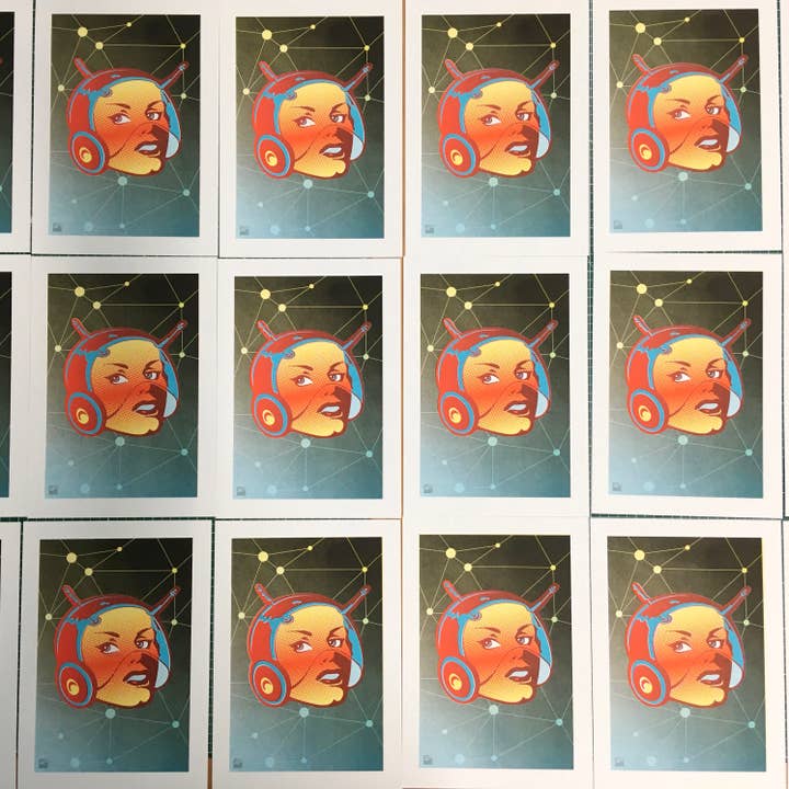 VrijFormaat - Venta al por mayor Ilustración - Impresión Riso - SciFi Lady - A4