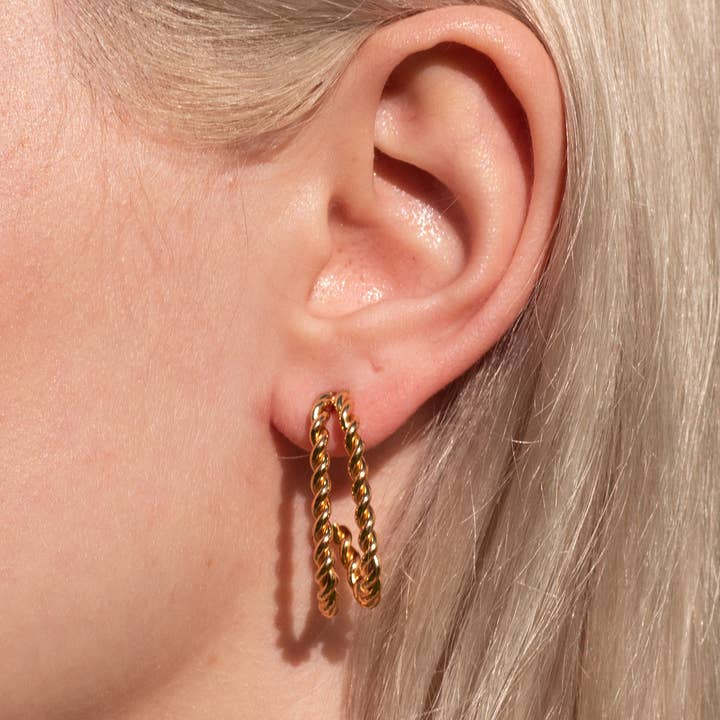 Mila Double-Hoop Øreringe for engroshandel hos G & G Jewelry