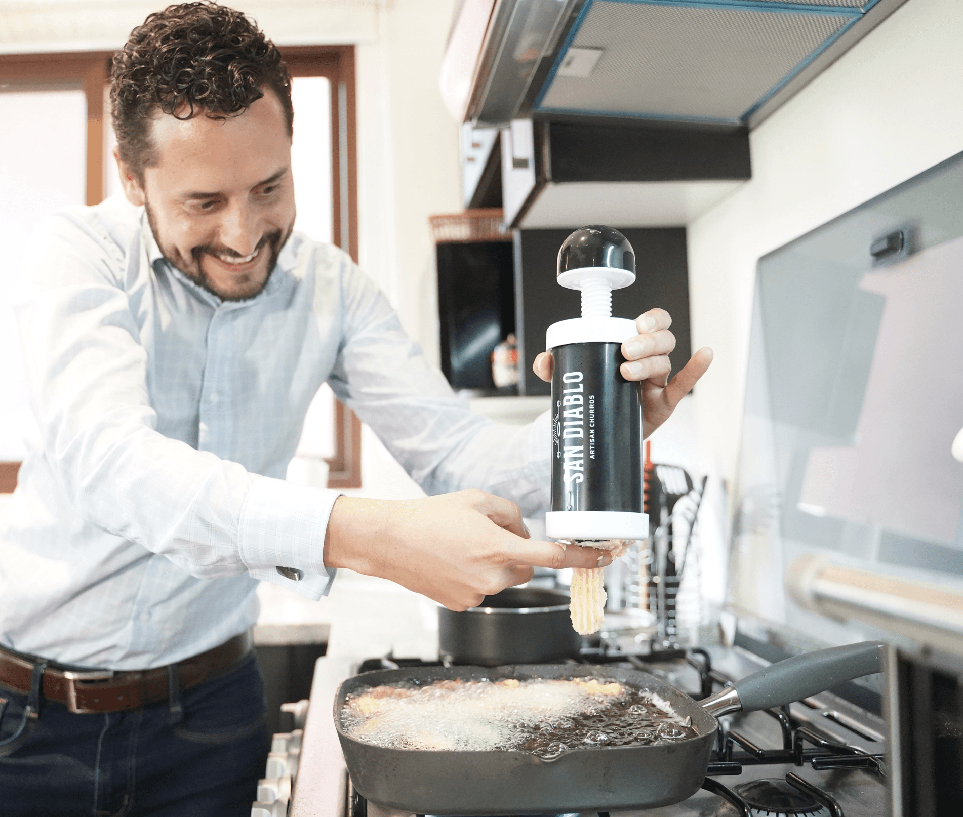 San Diablo Artisan Churros - Venta al por mayor Kit de cocina - Churro Fiesta en una caja: el mejor kit para hacer churros15