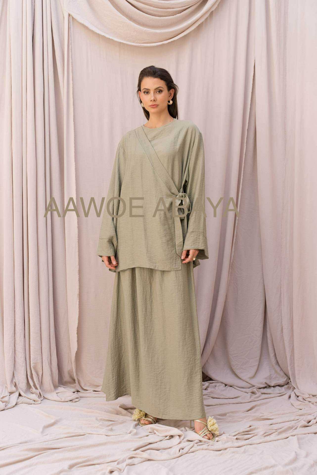 Aawoe Abaya - Wholesale Tops Set - Women's - Chic Set with Long Sleeves - 2422-EN5