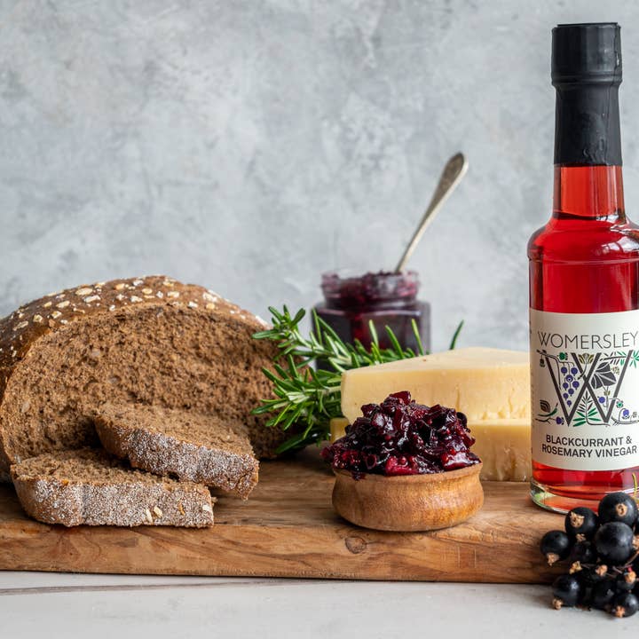 Womersley Foods – wholesale Vinegar – Blackcurrant & Rosemary Vinegar / Salad Dressing3