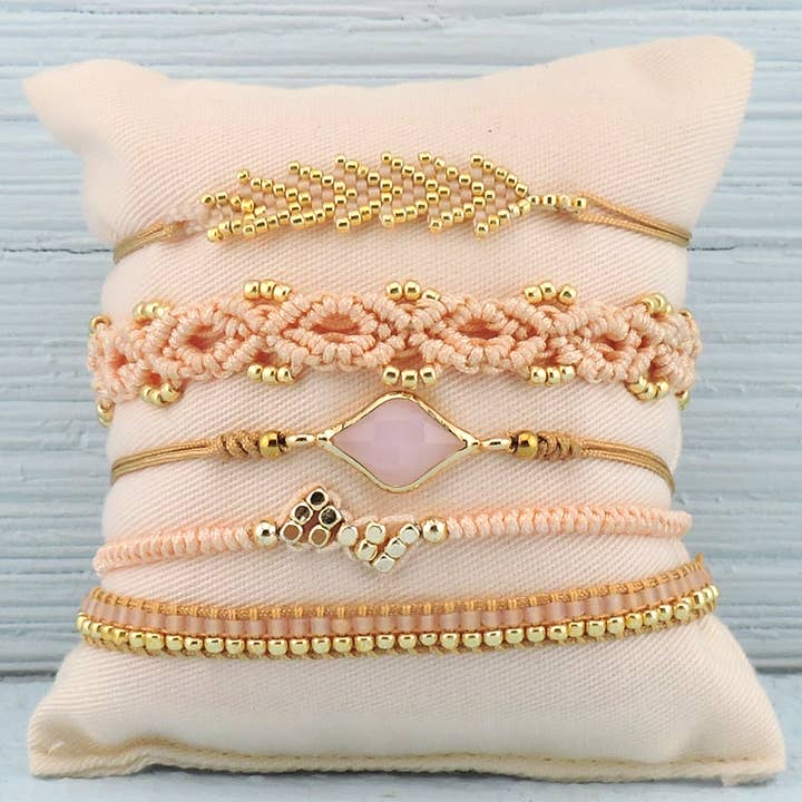 Confezione di 5 Braccialetti Elis Oro Rosa per la vendita all'ingrosso da parte di Lost in Bali
