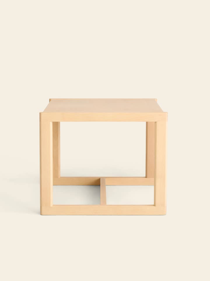 Play Table for wholesale by Piccalio