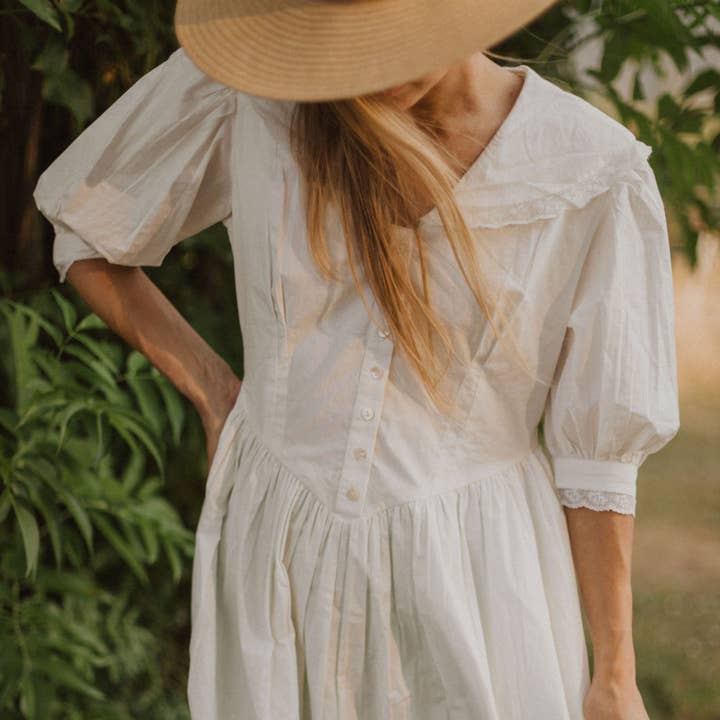 Wilder Collective - Vendita all'ingrosso Vestito - Donna - Abito Juliette in Cotone Organico - Popeline Bianco Edoardiano0