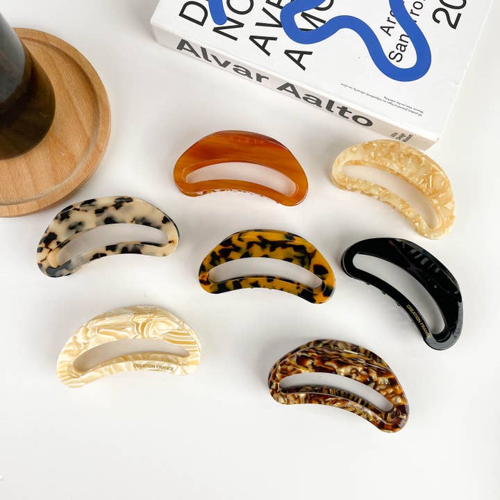 3.7'' Hollow Claw Clip, Classic Hair Clip for wholesale by TheDivaSoap