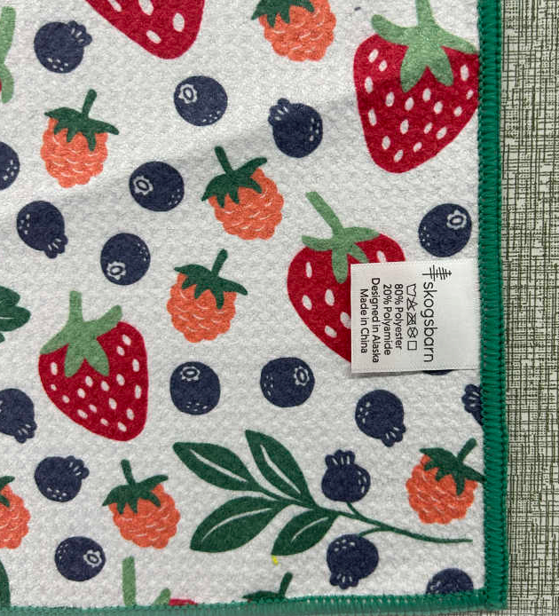 Skogsbarn - Wholesale Tea Towel - Microfiber Waffle Kitchen Towel- Wild Berries 1