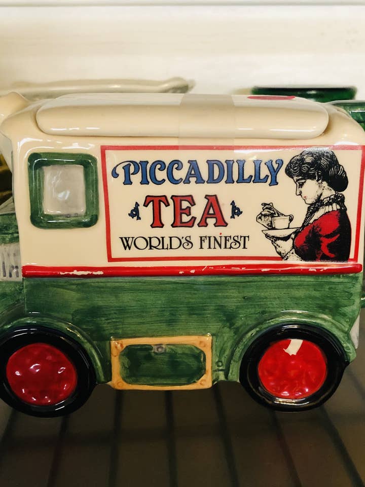 Piccadilly Tea Pot for wholesale by Bushel + Peck Handcrafted