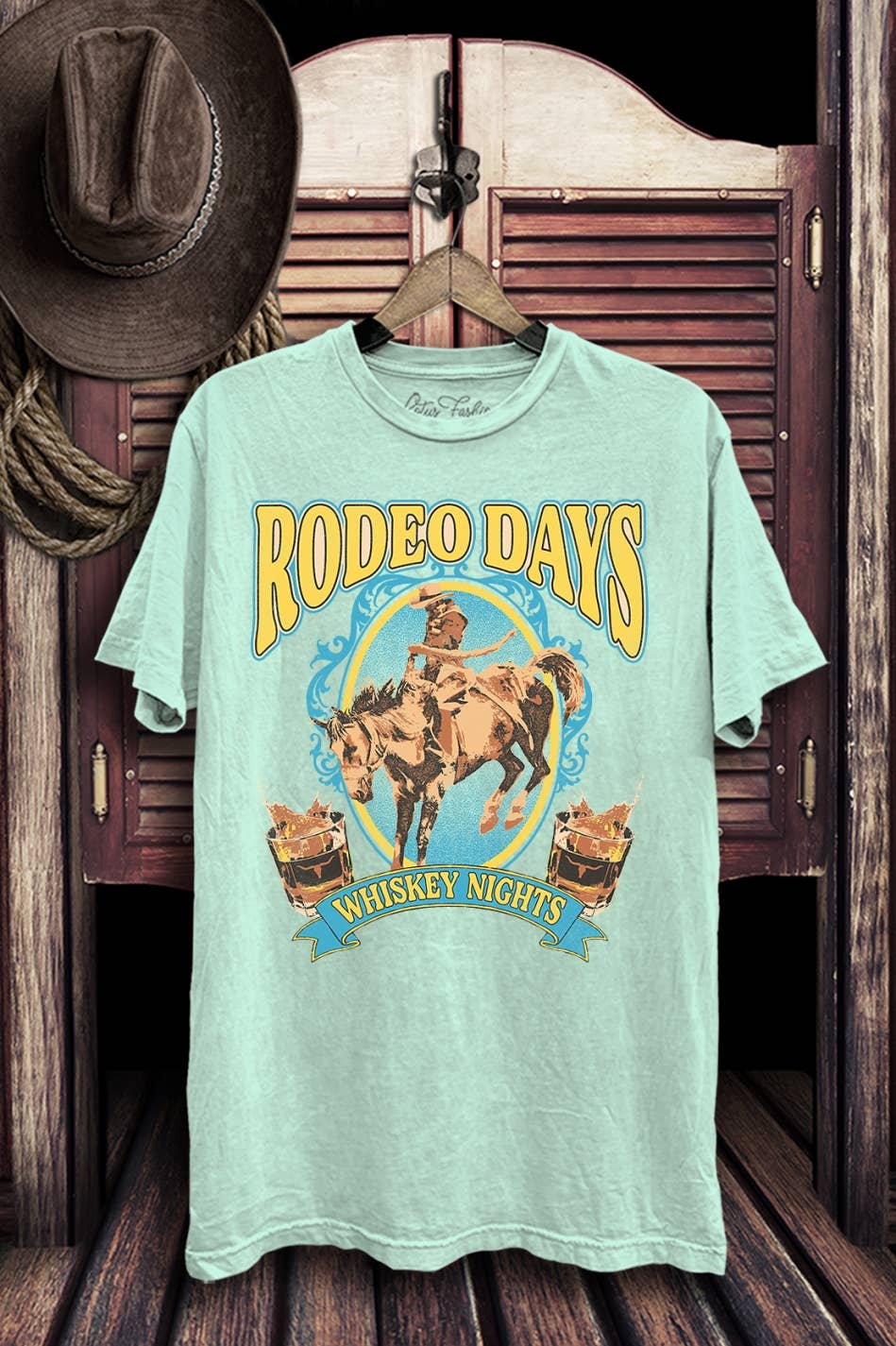 Lotus Fashion Collection - Venta al por mayor Camiseta estampada - Mujer - Camiseta estampada Rodeo Days Whiskey Nights1