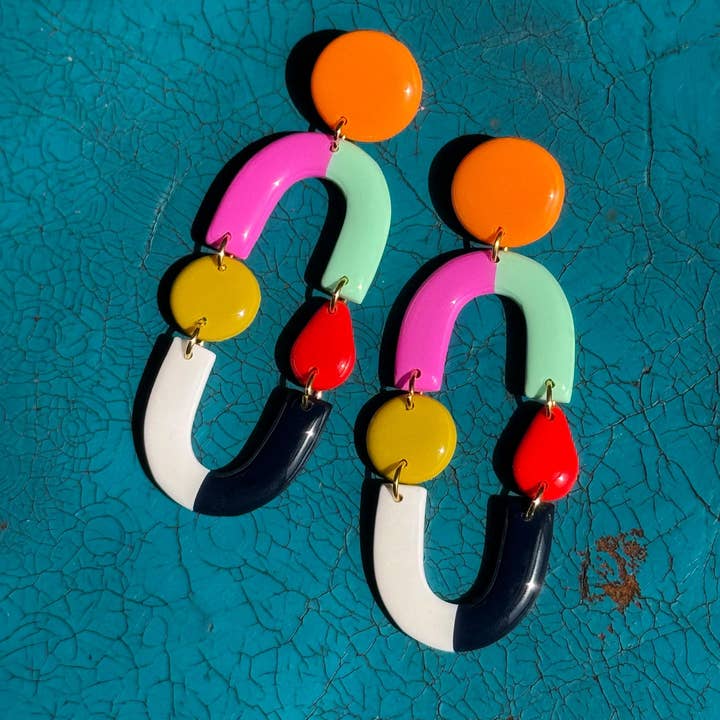 Delaney and Blu - Wholesale Dangle Earrings - Over And Under1