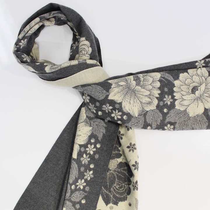 Écharpe d'hiver imprimée Ash | Gris pour la vente par La-a SOLE