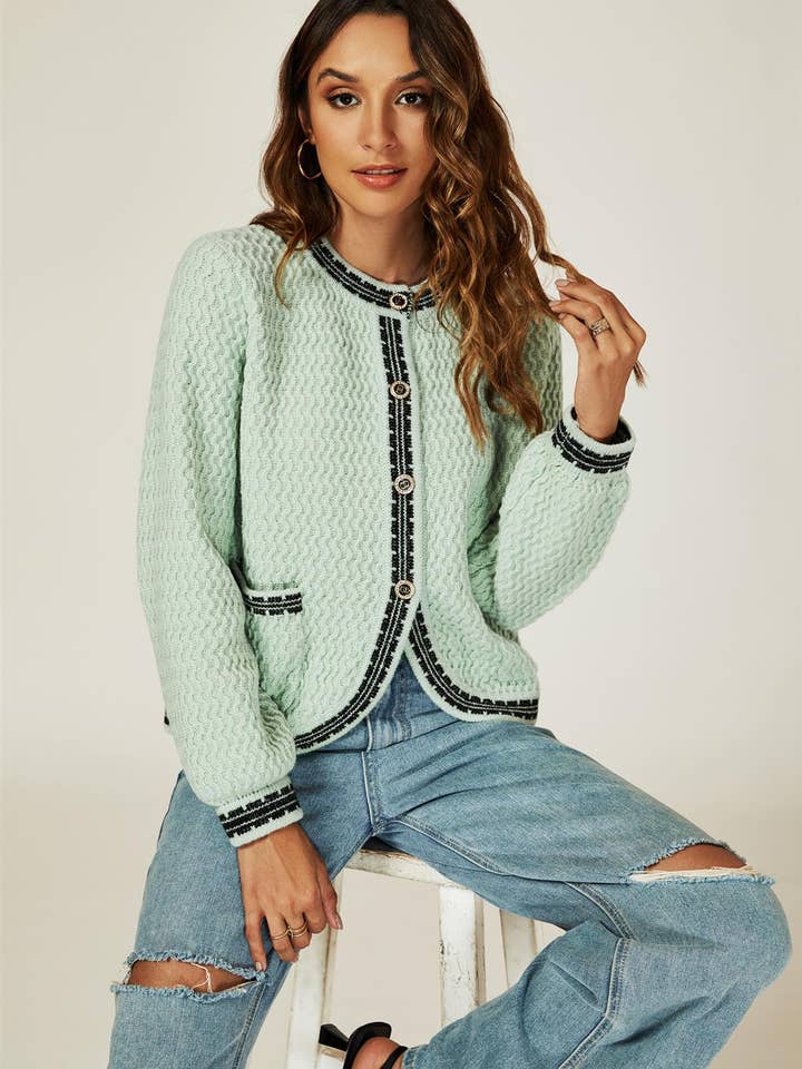 Graugrüne Strickjacke mit Tasche für den Großhandel von FS Collection (Germany)