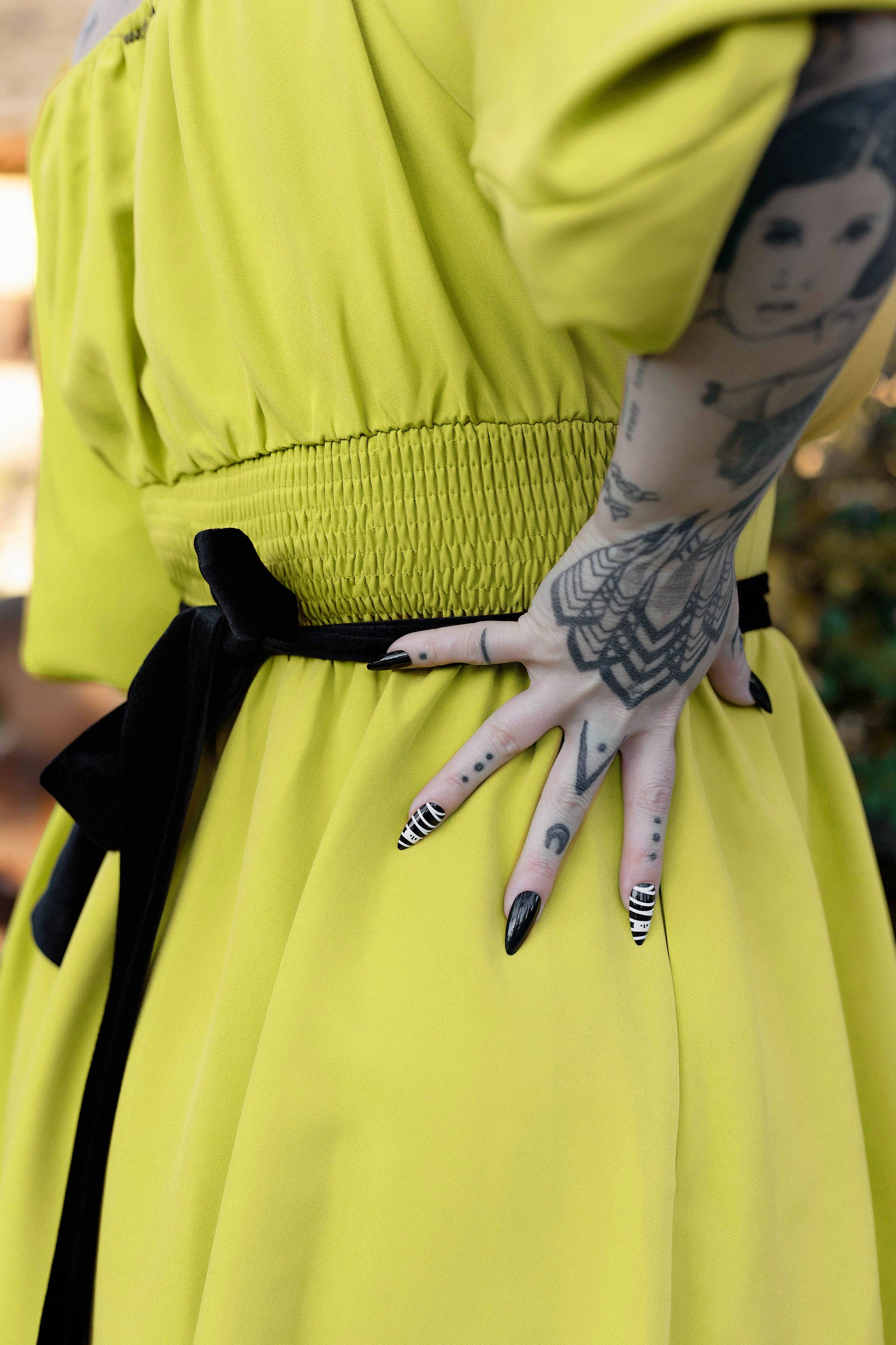 The Oblong Box Shop™ - Vendita all'ingrosso Vestito - Donna - Abito Eva Chartreuse7